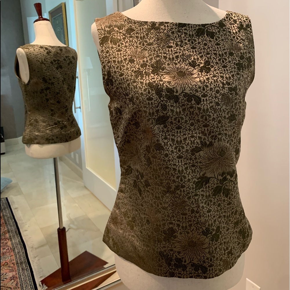 Textured brocade jacquard Silky Vest